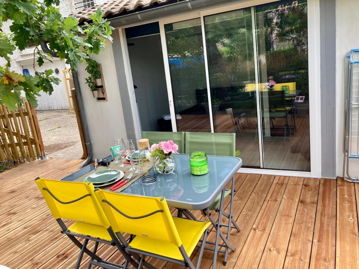 Charmant Chalet Avec Une Grande Terrasse Au Pyla 라테스트드뷔크 외부 사진